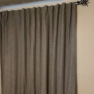 Pottery Barn Emery Blackout Curtain 100”x96” (1 Panel)